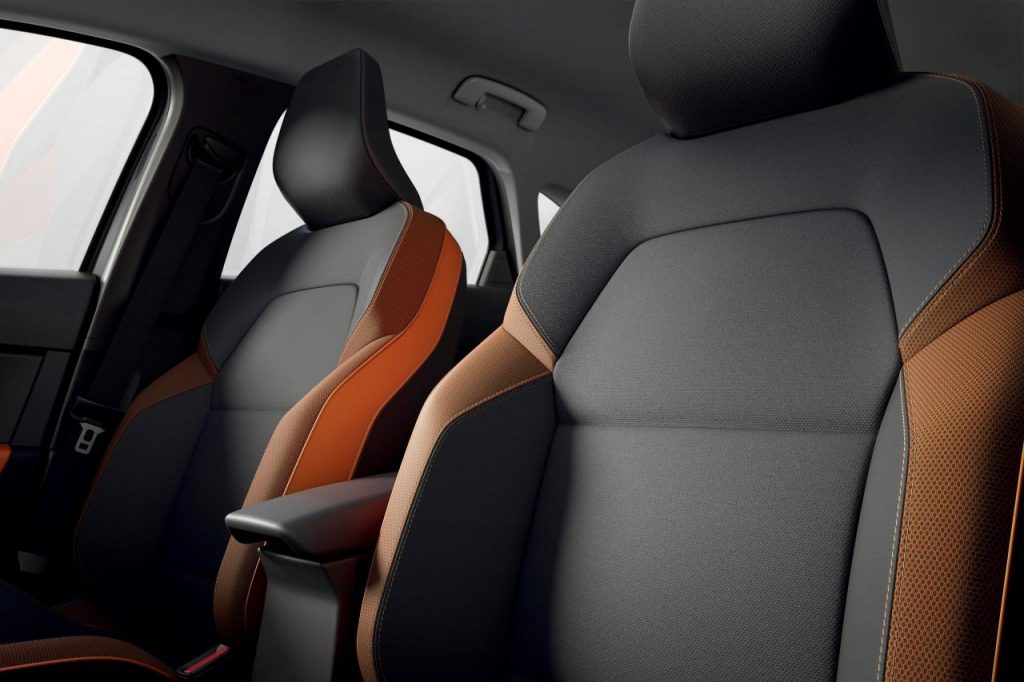 hd-francfort_2019_nouveau_renault_captur_1-14