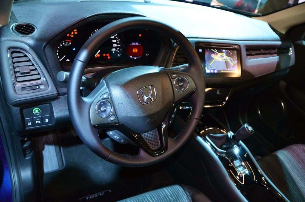 hd-genve_2015_live_honda_hr_v_1-13