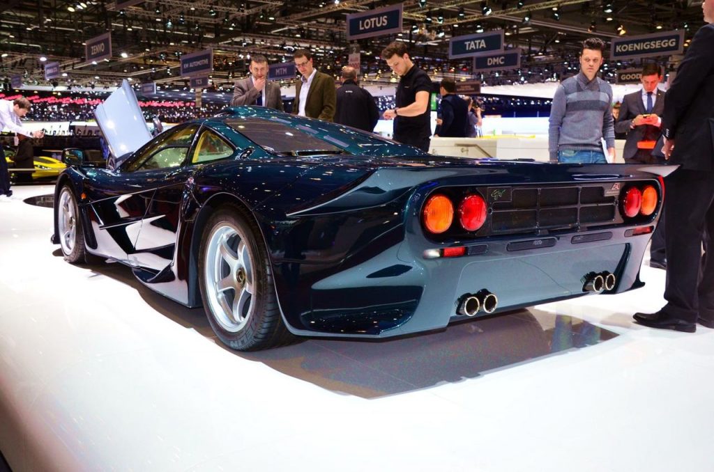 hd-genve_2015_live_mclaren_675lt_1-8