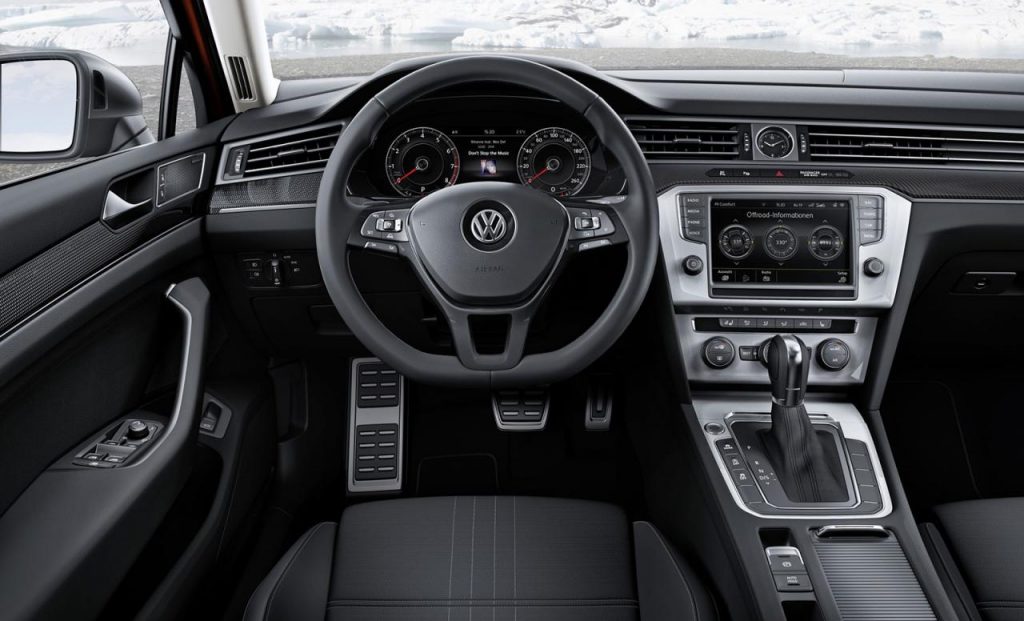 hd-genve_2015_volkswagen_passat_alltrack_1-1