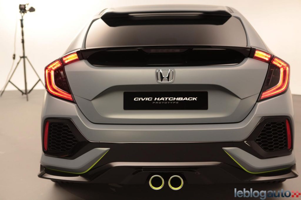 hd-genve_2016_exclusivit_la_honda_civic_prend_la_pose_1-1