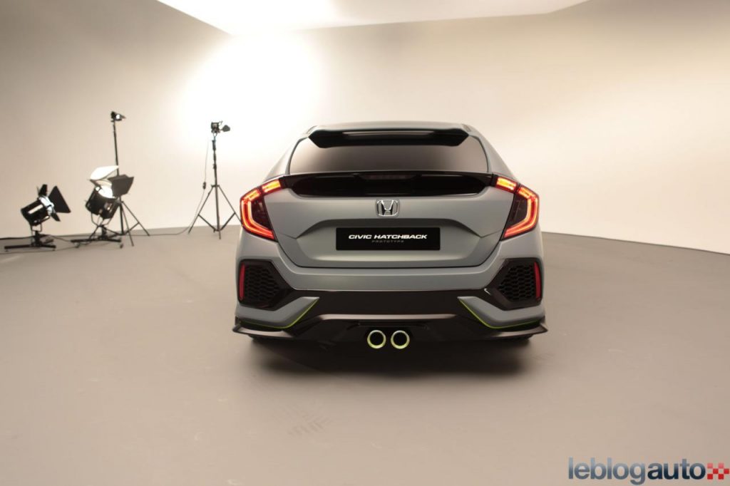 hd-genve_2016_exclusivit_la_honda_civic_prend_la_pose_1-4