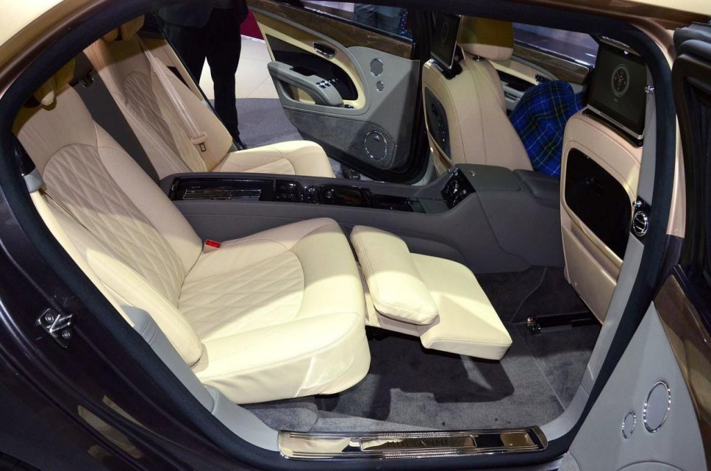 hd-genve_2016_live_bentley_mulsanne_1-18