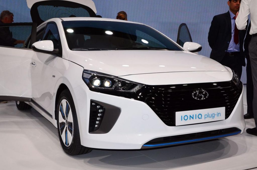 hd-genve_2016_live_hyundai_ioniq_1-24