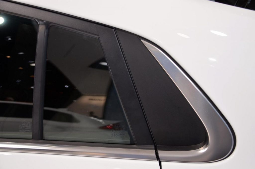 hd-genve_2016_live_hyundai_ioniq_1-44