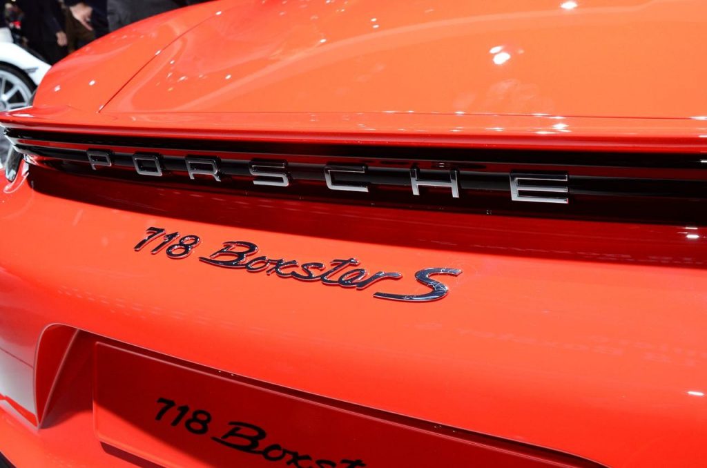 hd-genve_2016_live_porsche_718_boxster_s_1-7