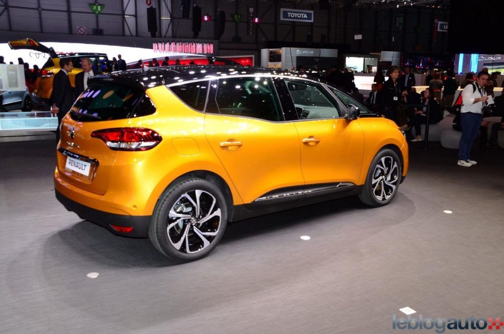 hd-genve_2016_live_renault_scenic_iv_1-10