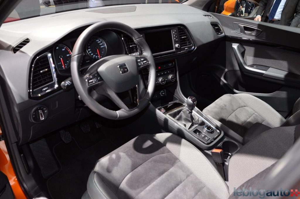 hd-genve_2016_live_seat_ateca_1-2