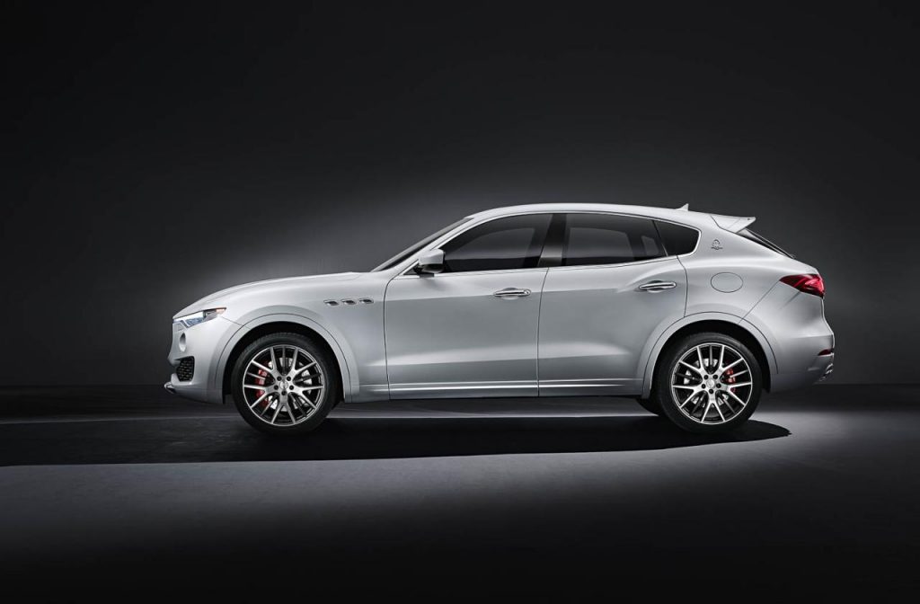 hd-genve_2016_maserati_levante_premires_images_officielles_1-1
