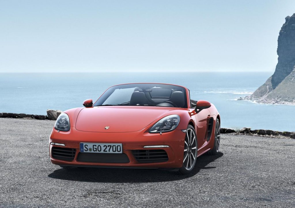 hd-genve_2016_porsche_718_boxster_1-2