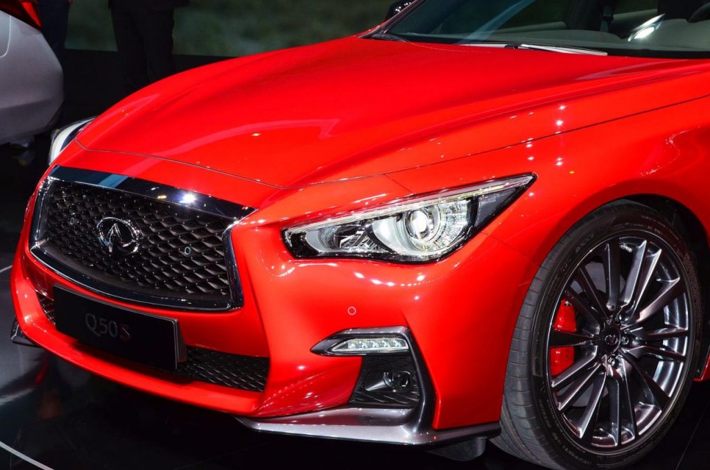 hd-genve_2017_infiniti_q50_restyle_1-4