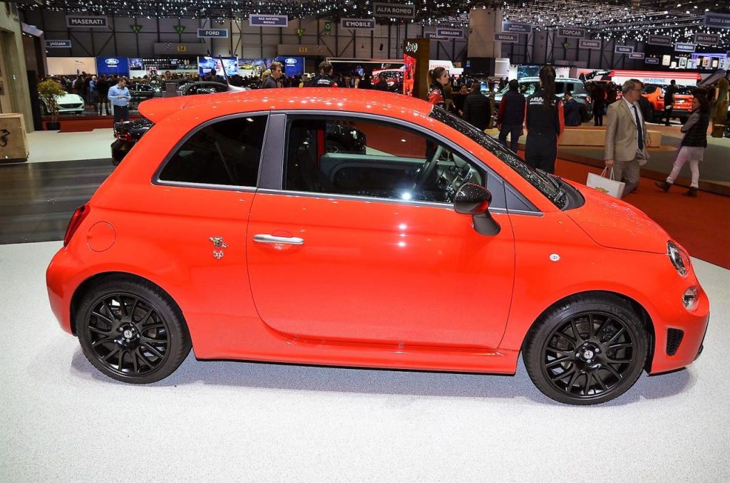 hd-genve_2017_live_abarth_1-4