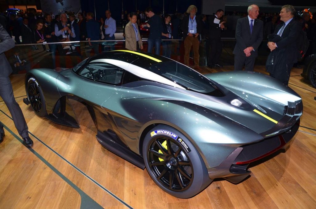 hd-genve_2017_live_aston_martin_valkyrie_1-5