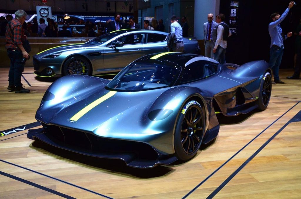 hd-genve_2017_live_aston_martin_valkyrie_1-8