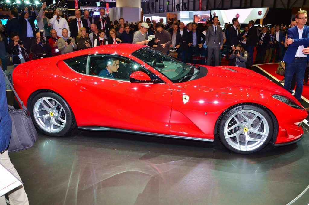hd-genve_2017_live_ferrari_812_superfast_1-13