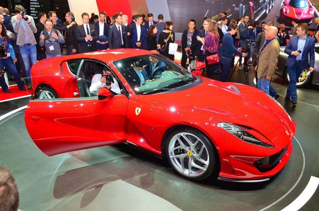 hd-genve_2017_live_ferrari_812_superfast_1-23