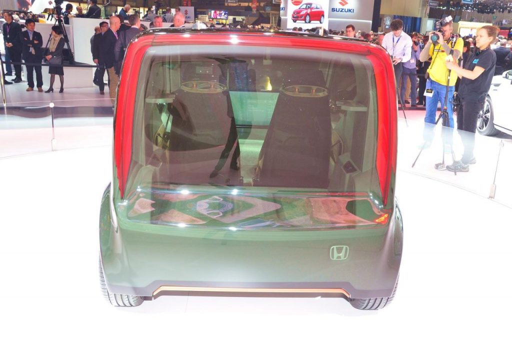 hd-genve_2017_live_honda_neuv_concept_1-1