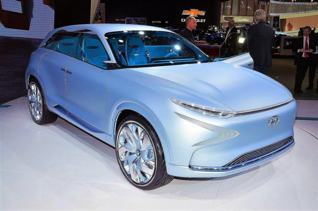 hd-genve_2017_live_hyundai_fe_fuel_cell_concept_1-10