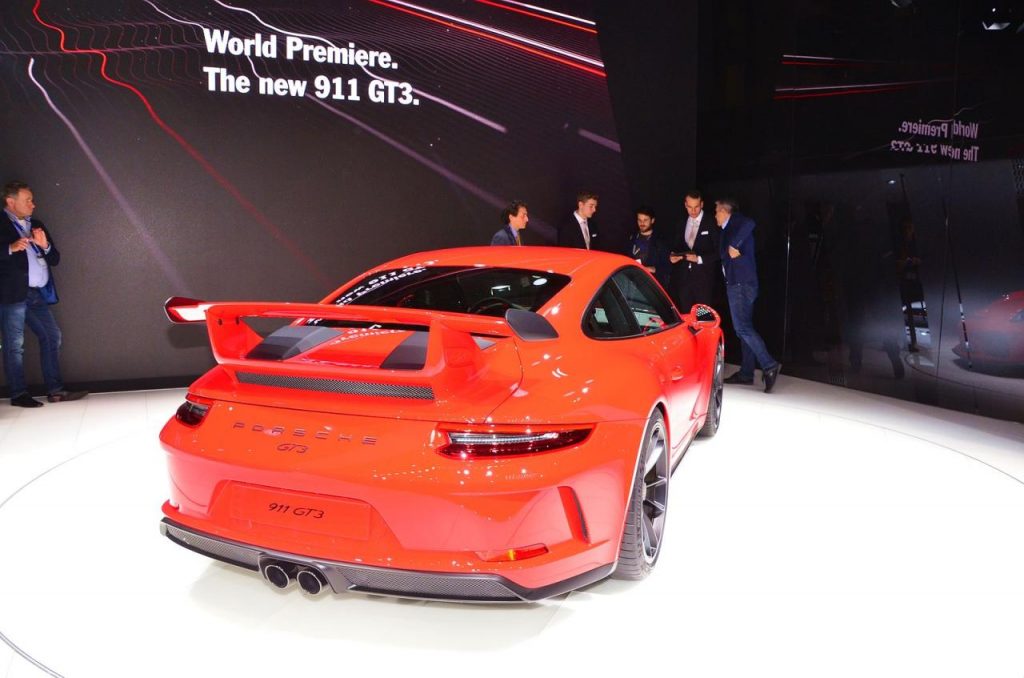 hd-genve_2017_live_porsche_911_gt3_1-11