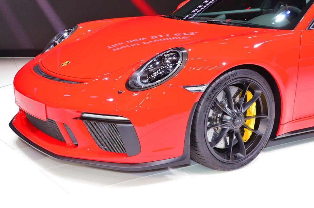 hd-genve_2017_live_porsche_911_gt3_1-6