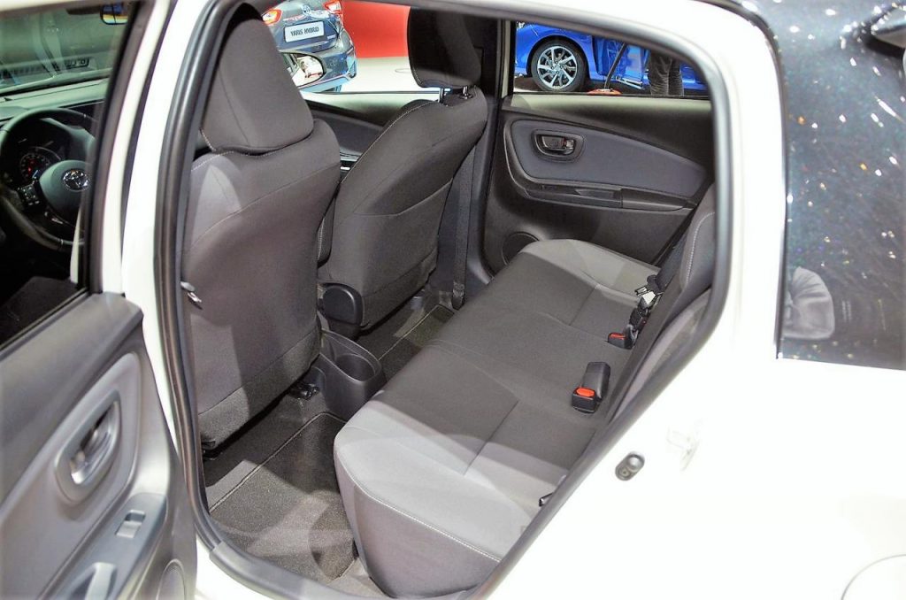 hd-genve_2017_live_toyota_yaris_1-4