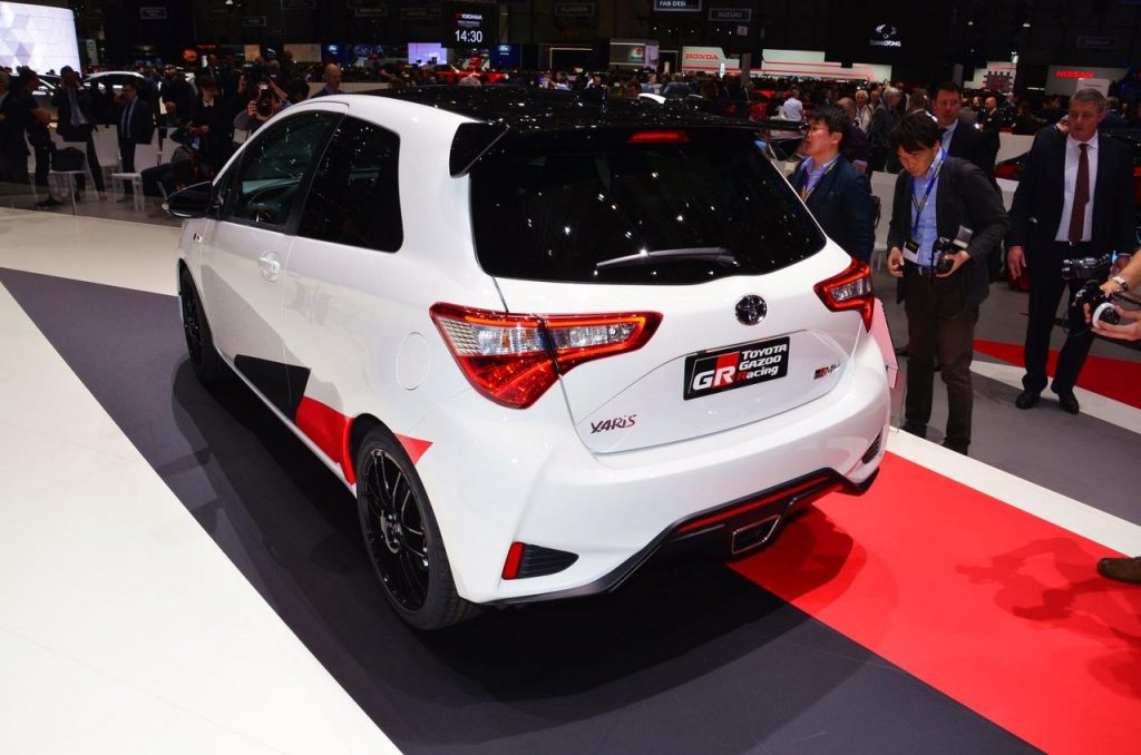 hd-genve_2017_live_toyota_yaris_grmn_1-3