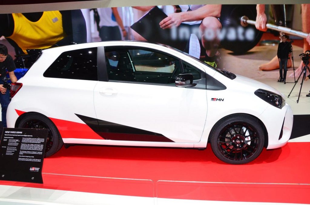 hd-genve_2017_live_toyota_yaris_grmn_1-6