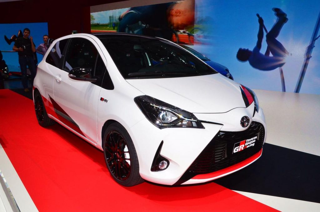 hd-genve_2017_live_toyota_yaris_grmn_1-7