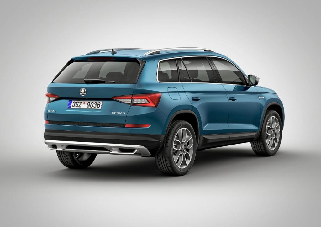 hd-genve_2017_skoda_kodiaq_scout_1-2