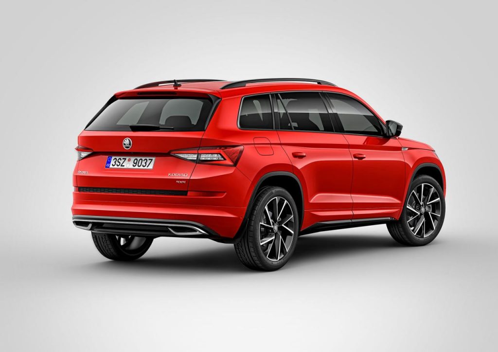 hd-genve_2017_skoda_kodiaq_sportline_1-4