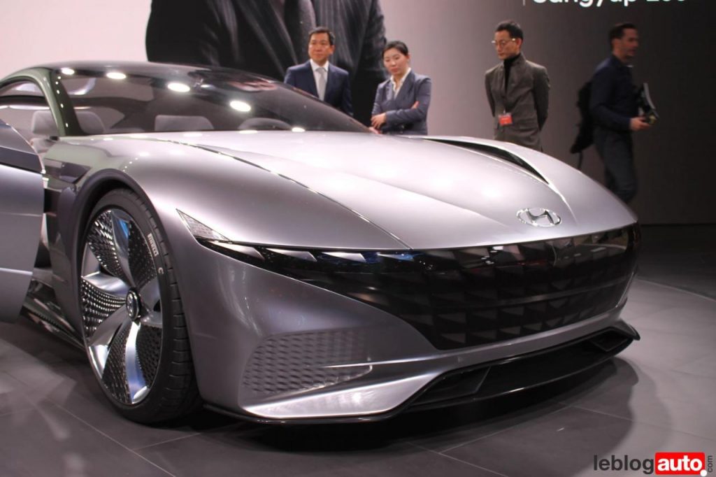 hd-genve_2018_live_hyundai_le_fil_rouge_concept_video_1-10
