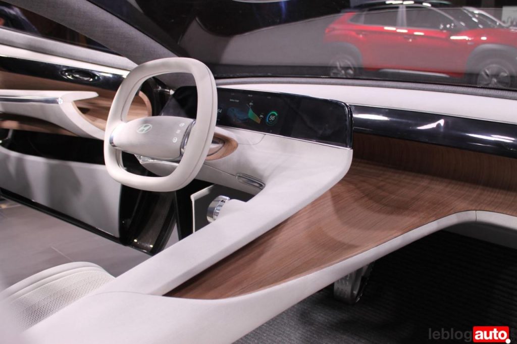 hd-genve_2018_live_hyundai_le_fil_rouge_concept_video_1-3