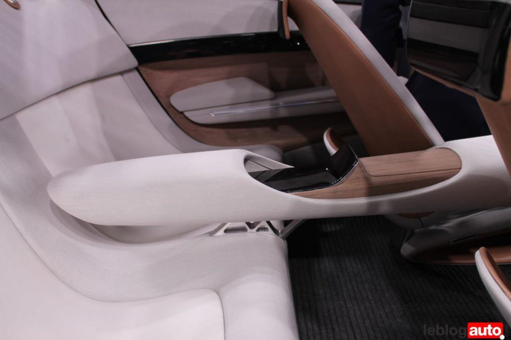 hd-genve_2018_live_hyundai_le_fil_rouge_concept_video_1-4