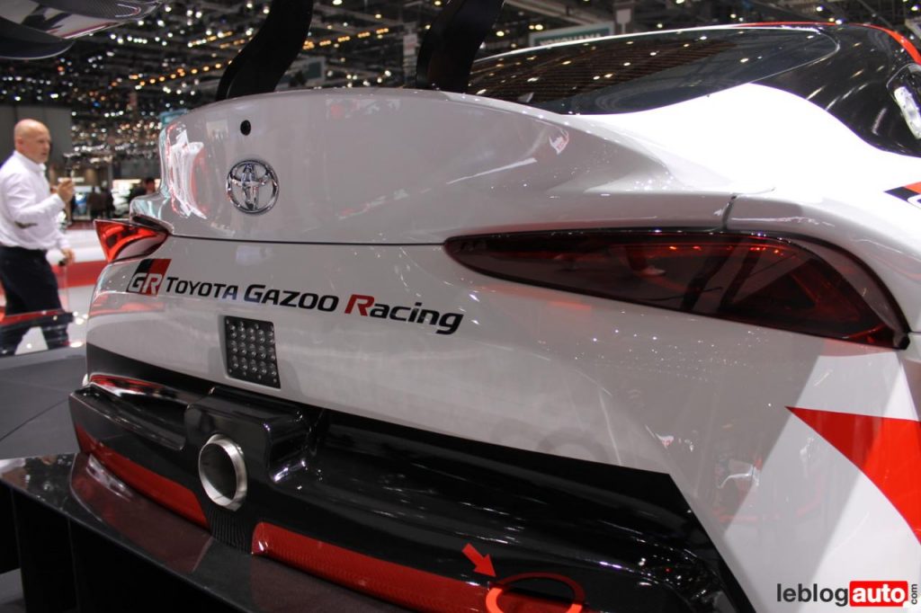 hd-genve_2018_live_toyota_gr_supra_racing_concept_1-4