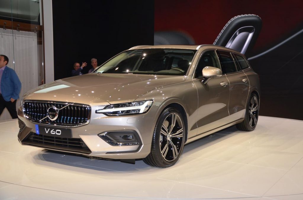 hd-genve_2018_live_volvo_v60_1-28