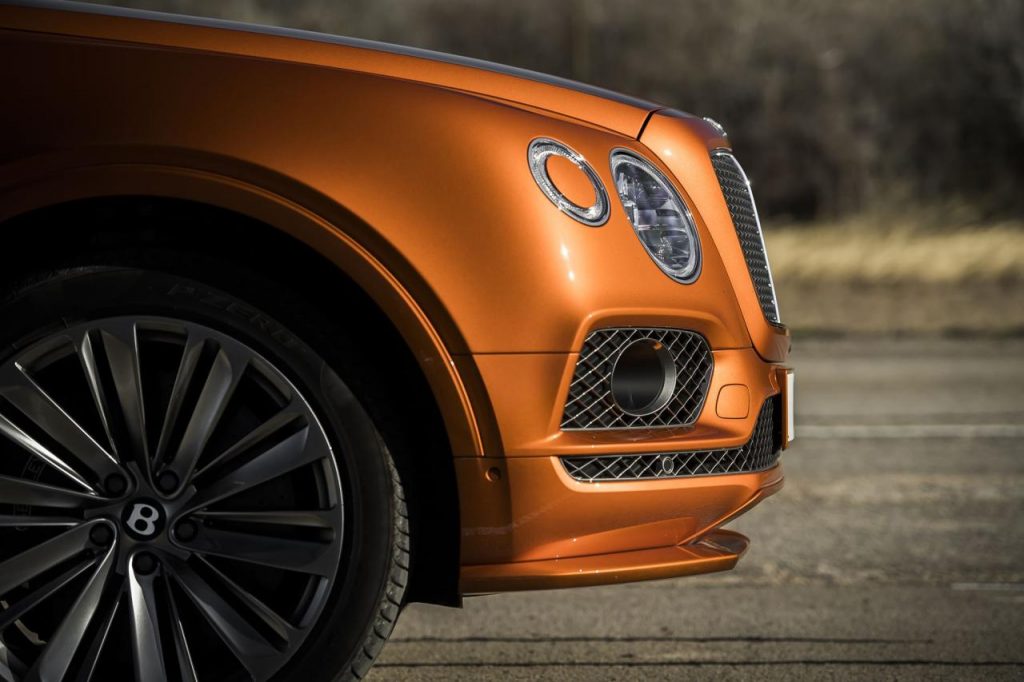 hd-genve_2019_bentley_bentayga_speed_monsieur_plus_1-6