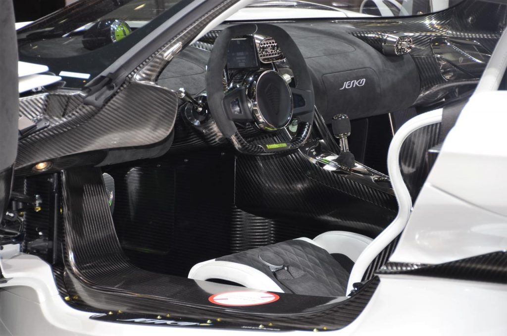 hd-genve_2019_live_koenigsegg_jesko_1-1