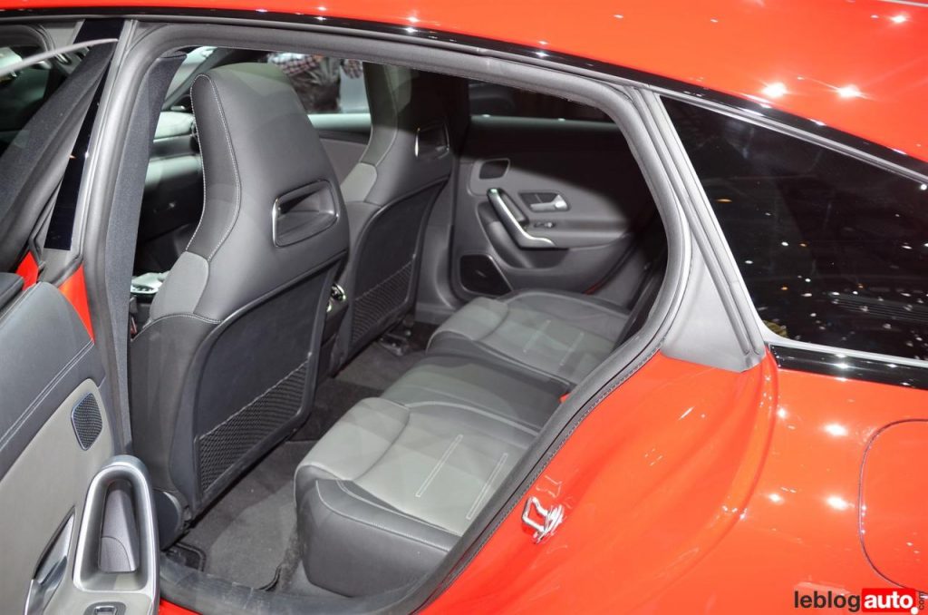 hd-genve_2019_live_mercedes_cla_shooting_brake_1-7