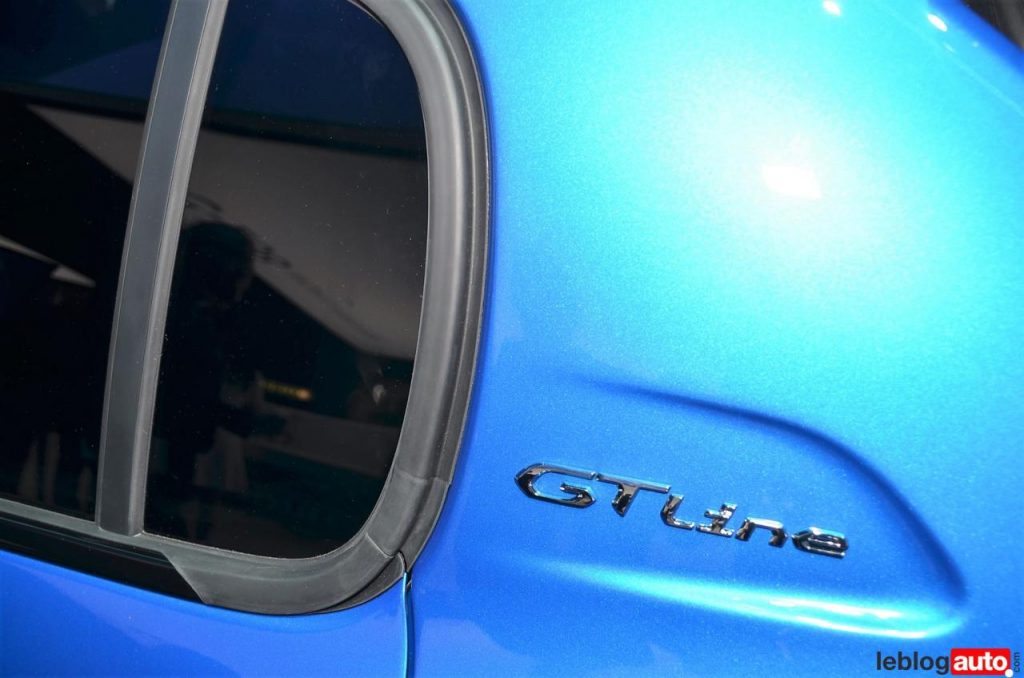 hd-genve_2019_live_peugeot_208_1