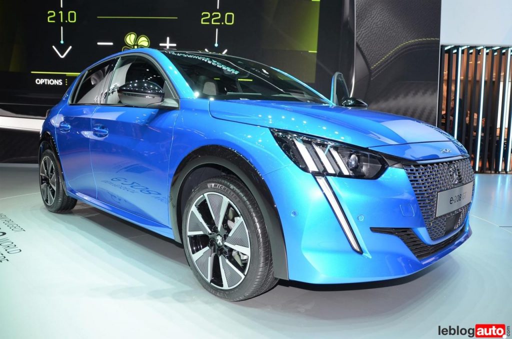 hd-genve_2019_live_peugeot_208_1-13