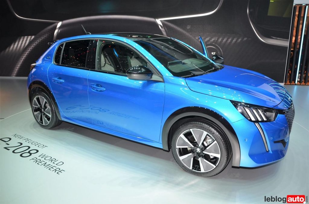 hd-genve_2019_live_peugeot_208_1-14