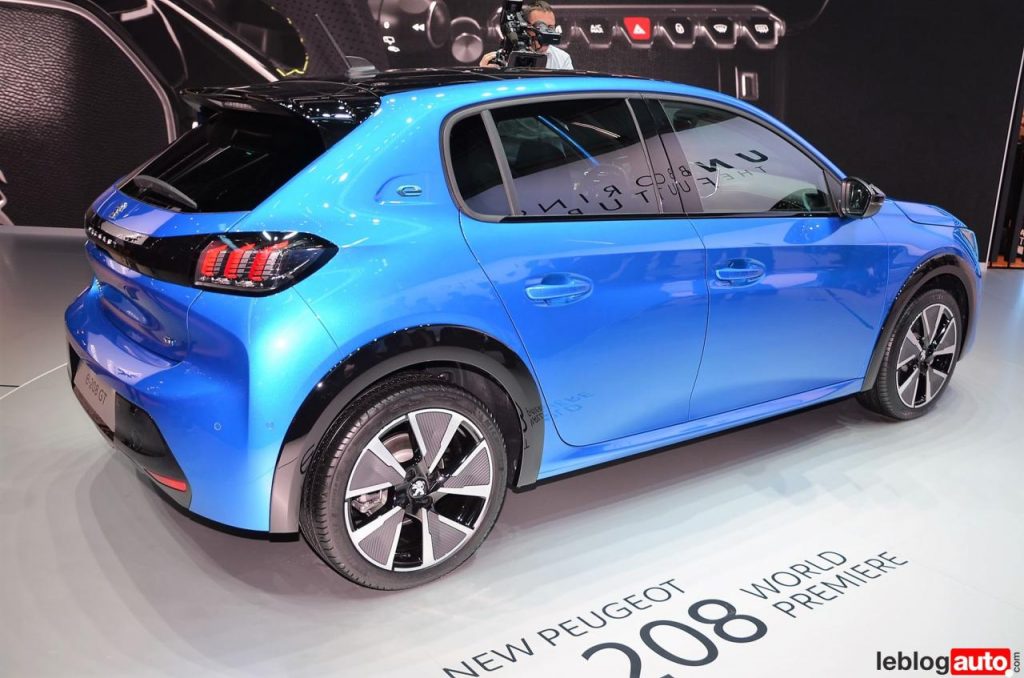 hd-genve_2019_live_peugeot_208_1-17