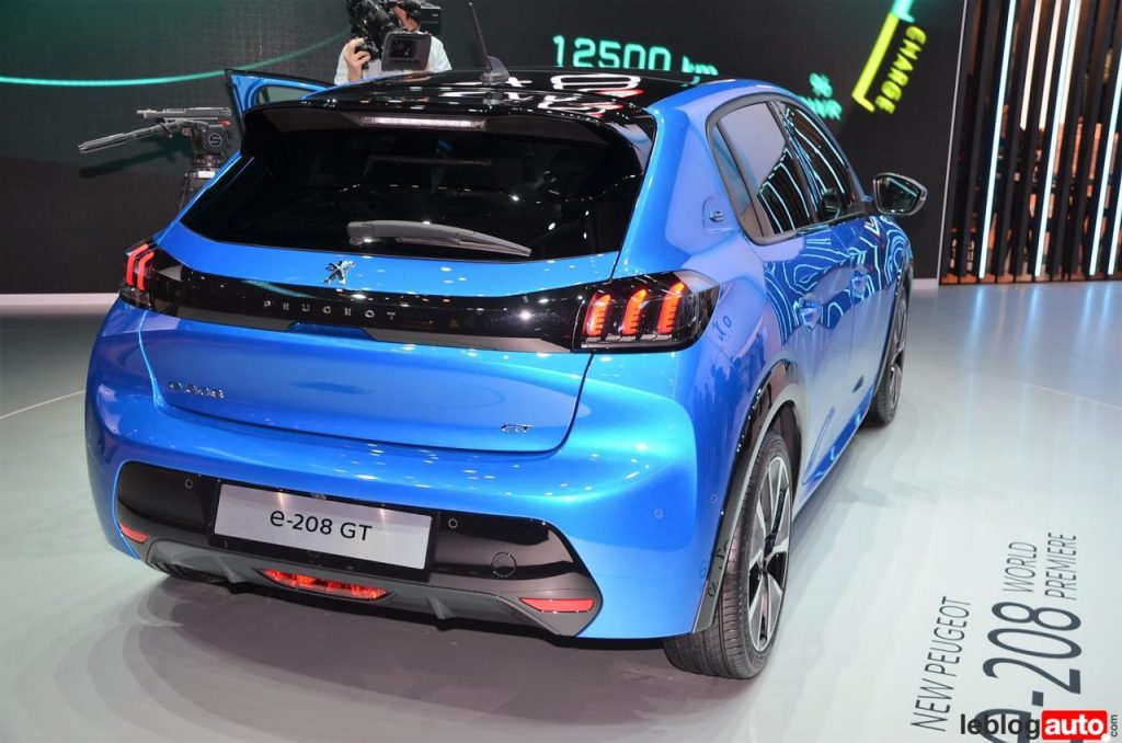 hd-genve_2019_live_peugeot_208_1-18