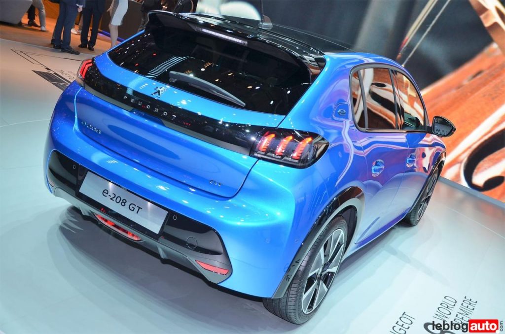 hd-genve_2019_live_peugeot_208_1-5