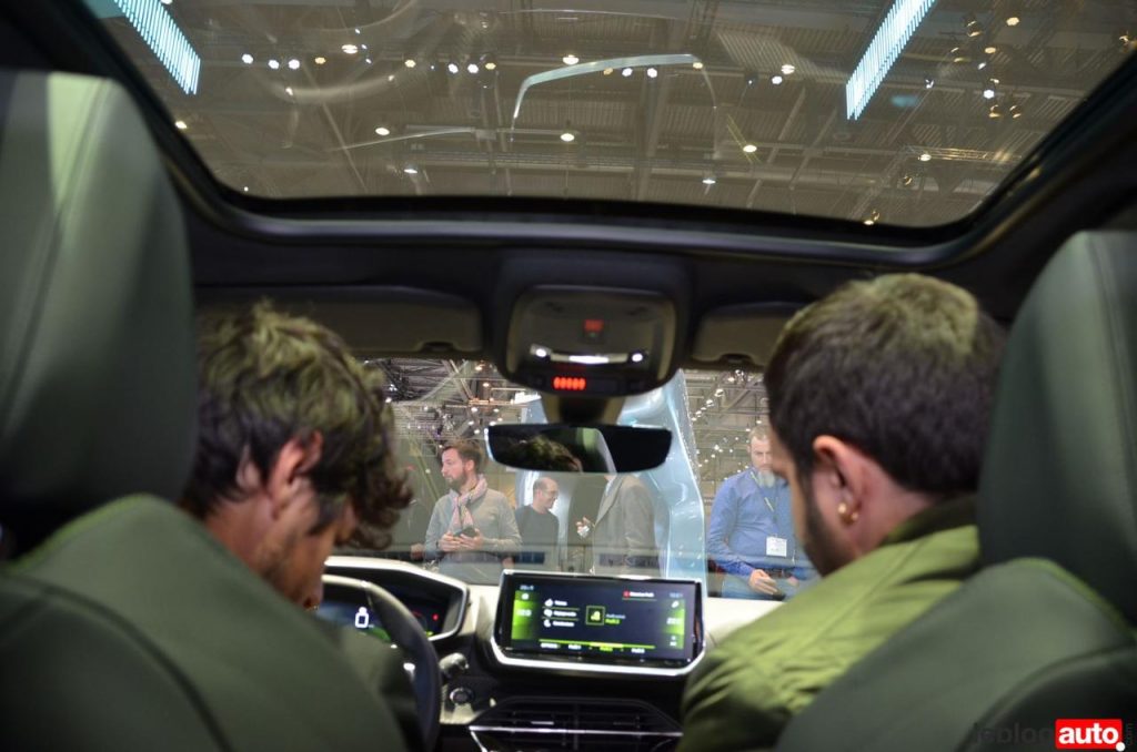 hd-genve_2019_live_peugeot_208_2-10