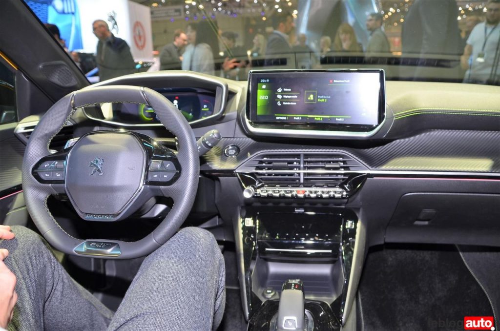 hd-genve_2019_live_peugeot_208_2-11