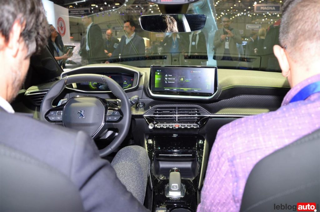 hd-genve_2019_live_peugeot_208_2-13