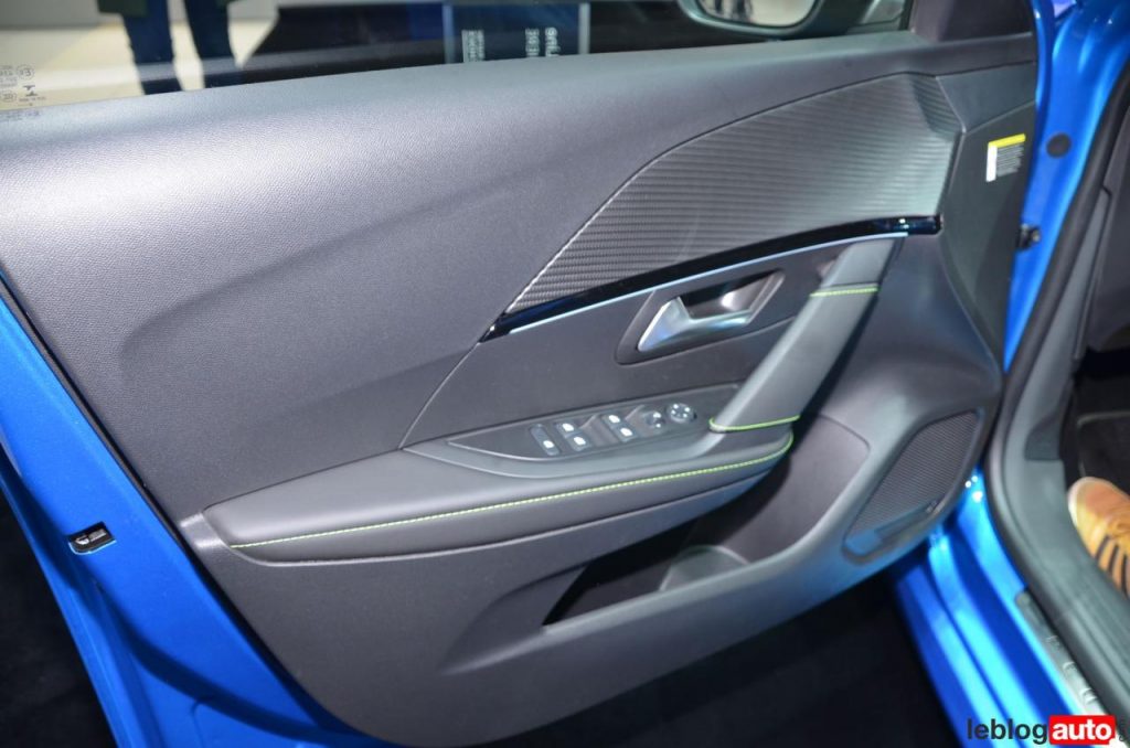 hd-genve_2019_live_peugeot_208_2-15