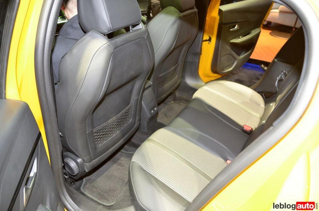 hd-genve_2019_live_peugeot_208_2-19