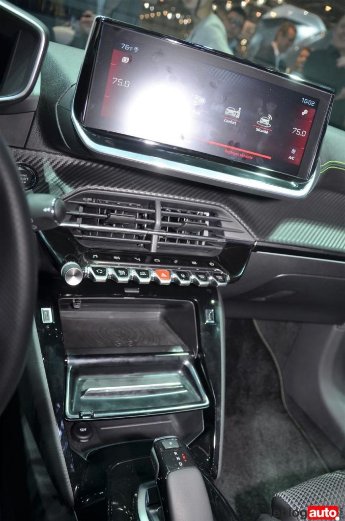 hd-genve_2019_live_peugeot_208_2